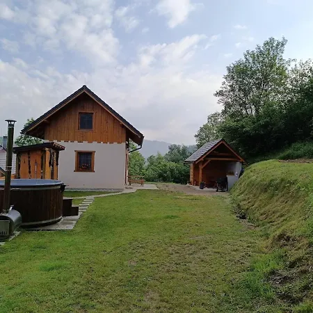 Horna U Bratrikov Chalet Haligovce