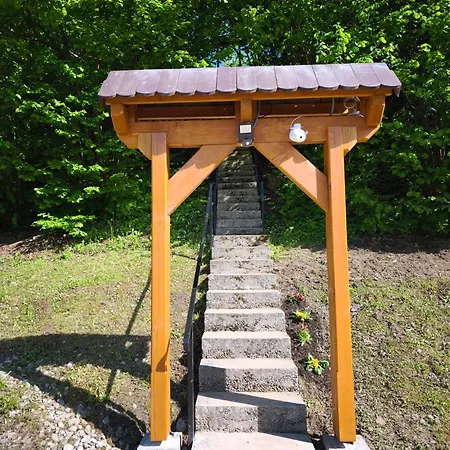 Horna U Bratrikov * Haligovce